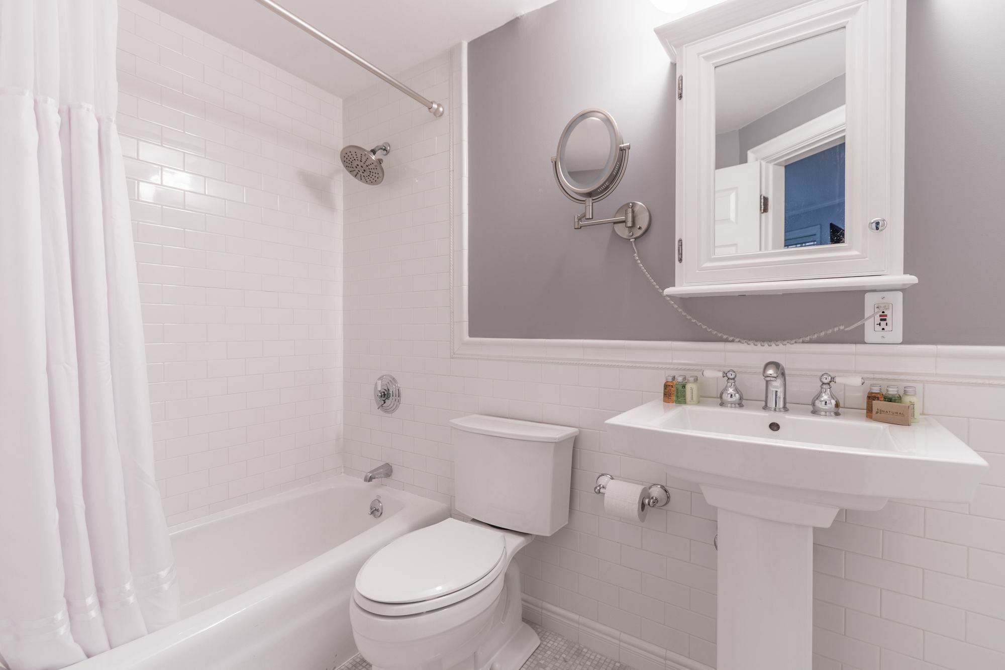 New - Lovely 2Br In South End By Sonder Бостон Экстерьер фото